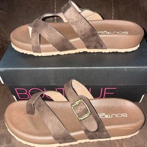 Brand new Boutique by Corkys brown sandals